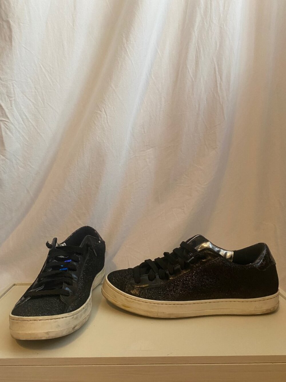 P448 John Black Silver Glitter Leather Sneakers Low Top Women's 7 - Picture 4 of 10